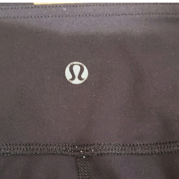 Lululemon Wunder Under Black Crop Legging 6 - Picture 8 of 10